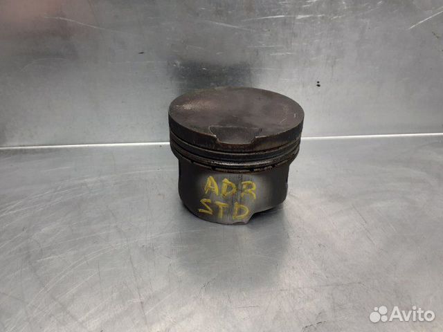 Поршень Audi A4 B5 1994-2001 седан 1.8 ADR 1995