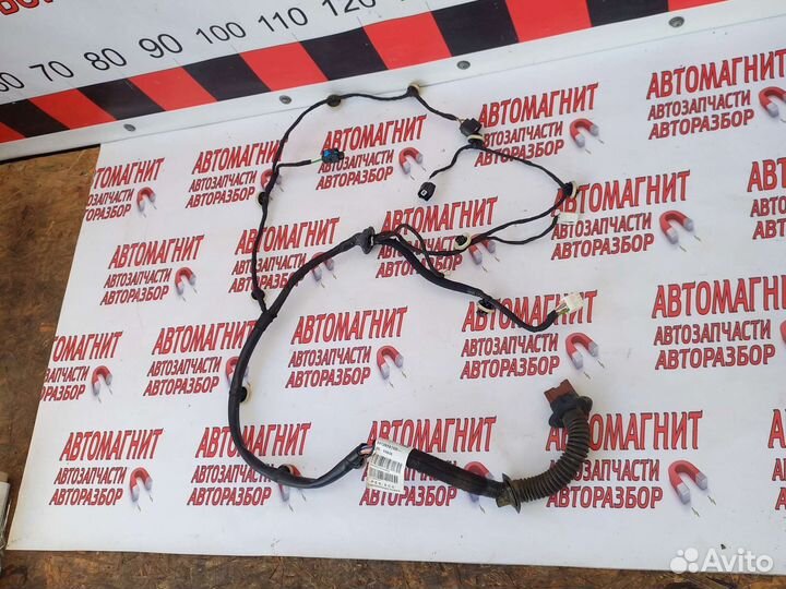 Проводка двери задней правой Рено Аркана