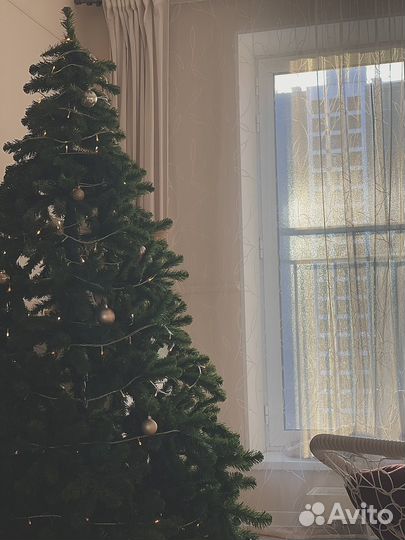 Елка искусственная