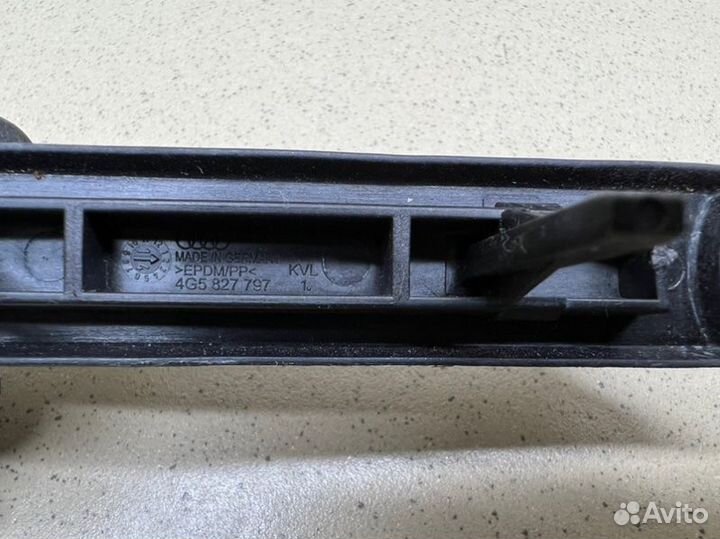 Отбойник крышки багажника Audi A3 8V czca 2014