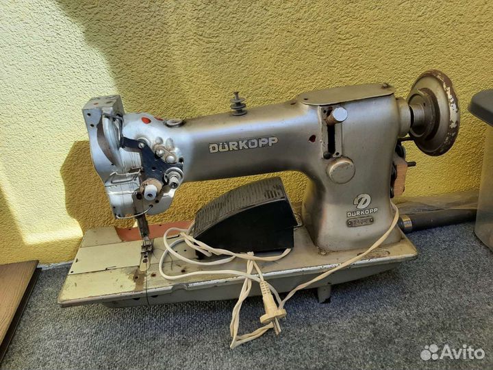 Швейная машинка