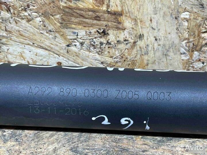 Амортизатор крышки багажника Mercedes-Benz Gle