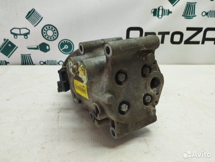 Компрессор кондиционера Ford Fusion fyja 2007