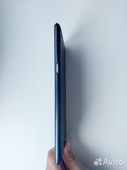 Планшет Lenovo tab 7