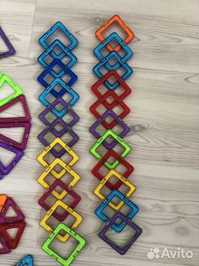 Конструктор и колеса Magformers арт. 63081 62дет