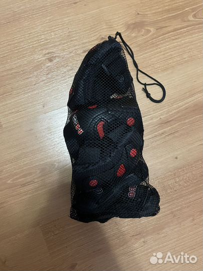 Наколенники