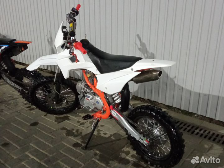 Мотоцикл kayo tt125