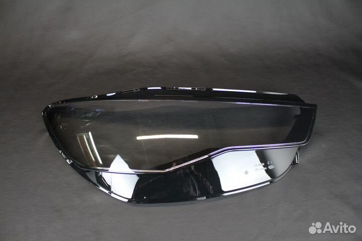 Cтекла фар Audi A6 2014-2018 г.в. левое/правое