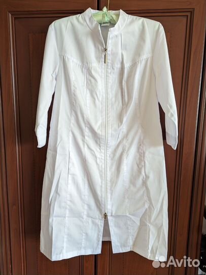 Медицинский халат женский 46 новый
