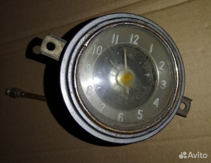 Автомобильные часы