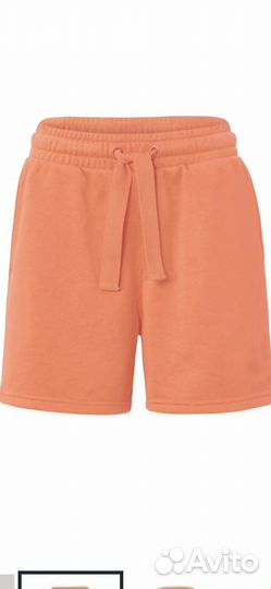 Спортивные женские шорты