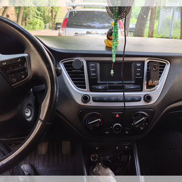 Hyundai Solaris 1.6 MT, 2019, 130 000 км