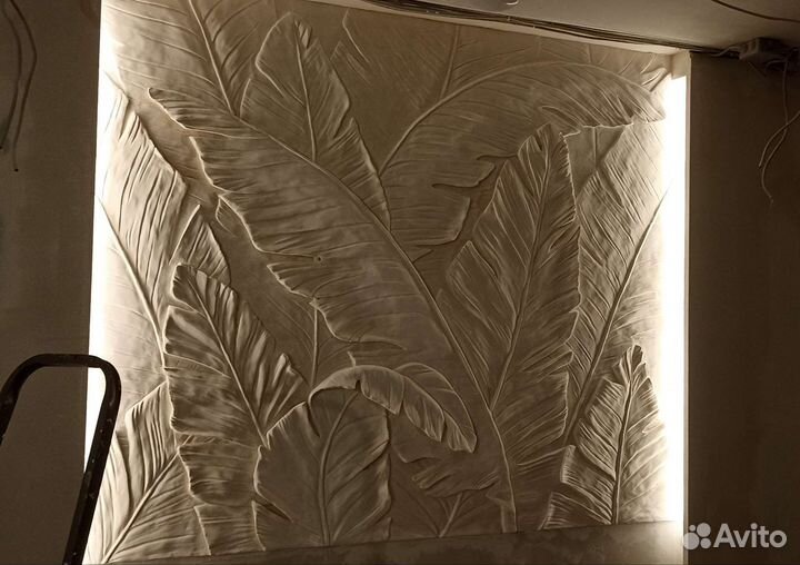 Барельеф. Роспись стен