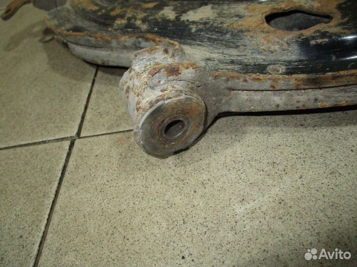 Рычаг передний левый Fiat Doblo 1