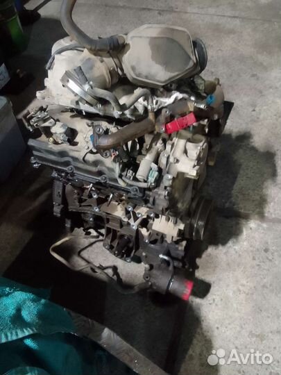 Двигатель на запчасти vq35de 4WD