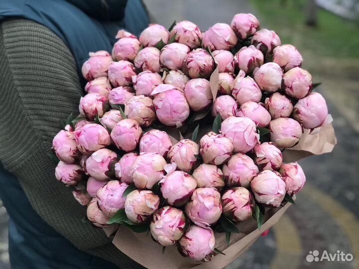 Заказать букет из пионов