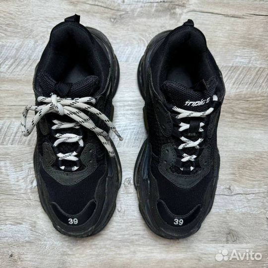 Balenciaga Triple S 39 оригинал