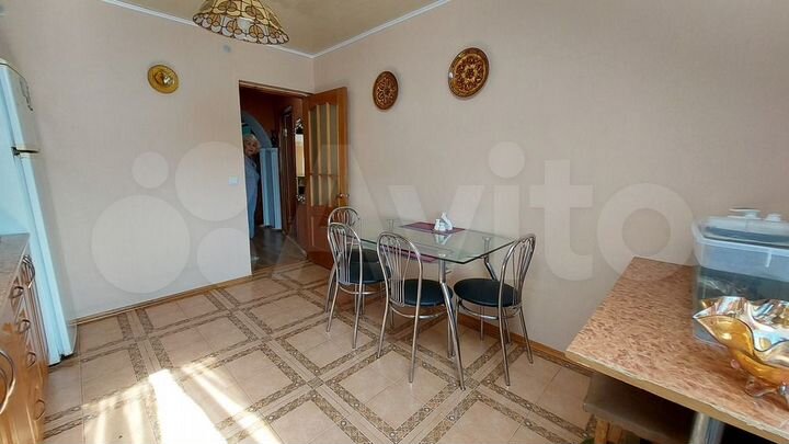 3-к. квартира, 76 м², 6/7 эт.