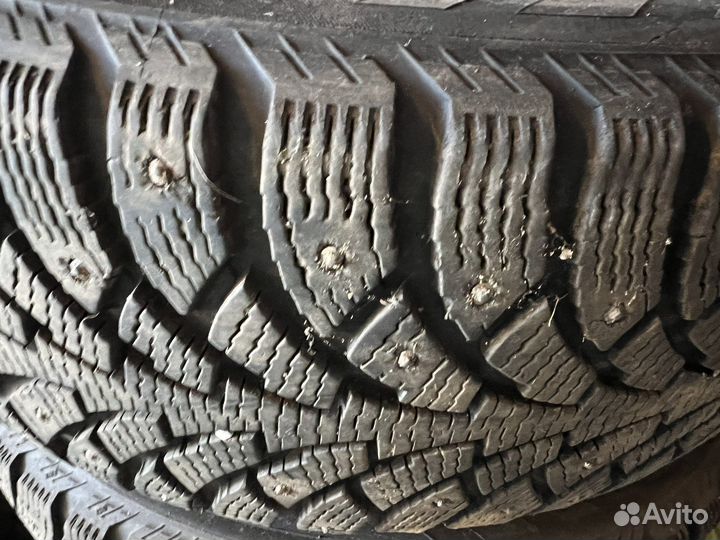 Nokian Tyres Hakkapeliitta 4 205/55 R16 94T