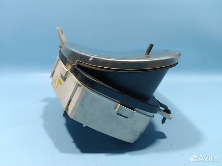 Панель приборов для Mitsubishi Carisma