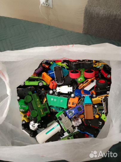 Железные машинки