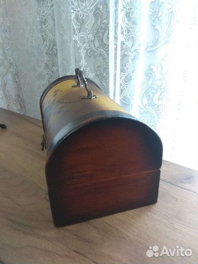 Шкатулка деревянная