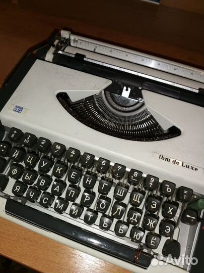 Печатная машинка unis tbm de Luxe