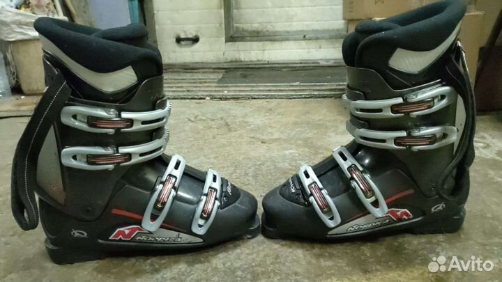 Горнолыжные ботинки Nordica b7