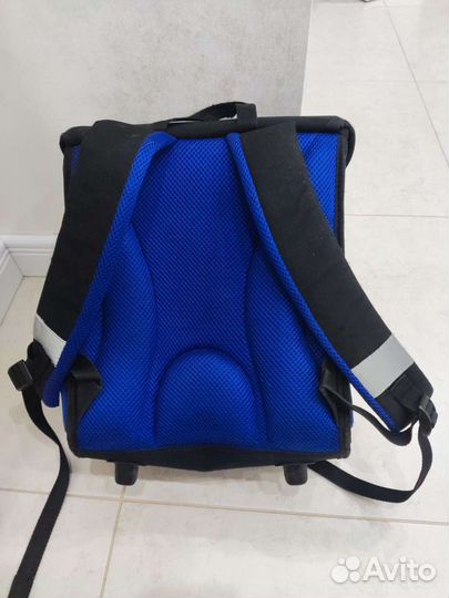Школьный рюкзак