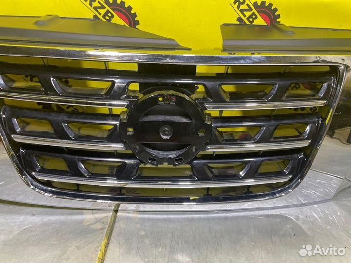 Решетка радиатора Nissan Patrol