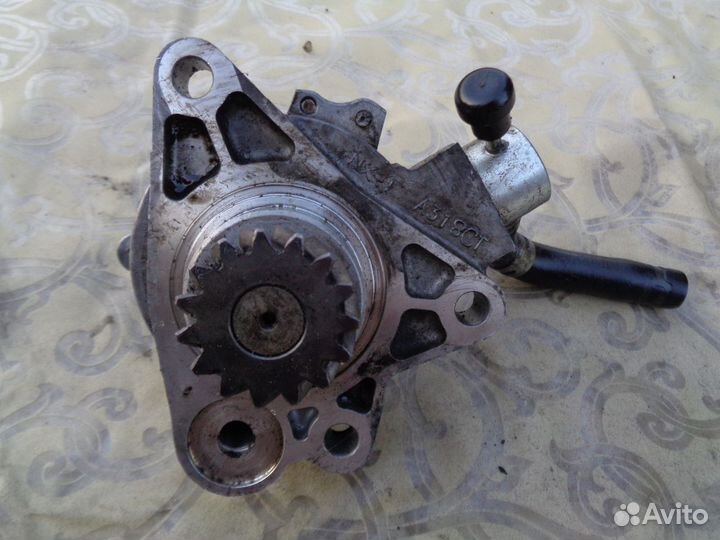 Вакуумный насос на Митсубиси паджеро спорт 4m41