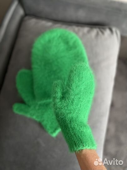 Набор шапка бини и варежки из пуха норки