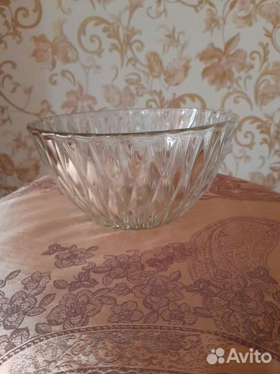 Вазы из хрусталя и цветного стекла СССР