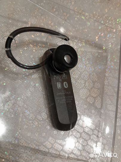 Bluetooth гарнитура Jabra bt-150+еще 3гарнитуры