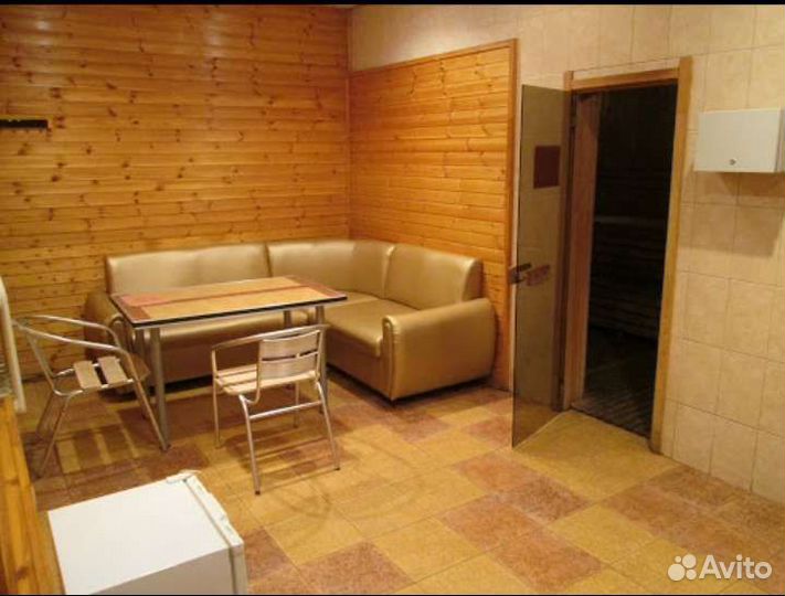 Баня, сауна с большим бассейном