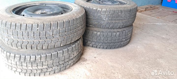 Dunlop Winter Maxx 185/65 R15