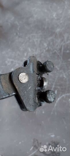 Ролик двери задний правый Mercedes w639