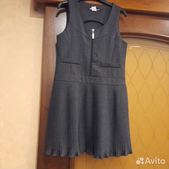 Школьная форма серого цвета. Размер 128