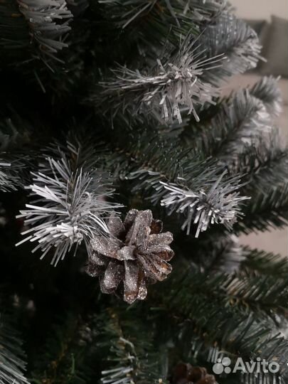 Елка искусственная