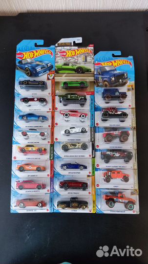 Машинки Hot Wheels