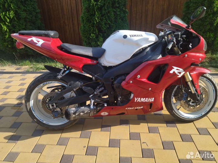 Yamaha r1 1998 года