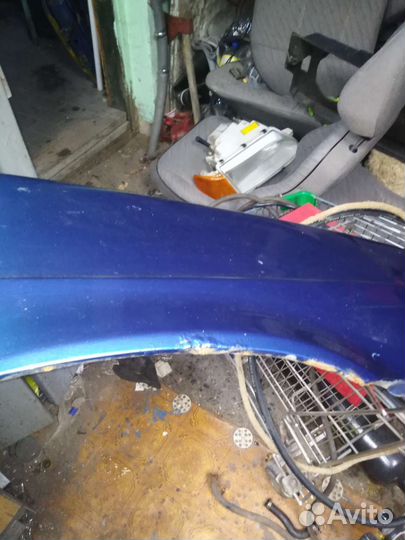Правое крыло ваз 2115