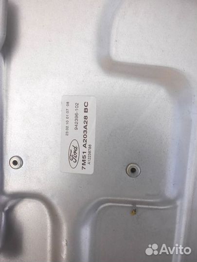 Стеклоподъемник передней правой двери ford focus 2