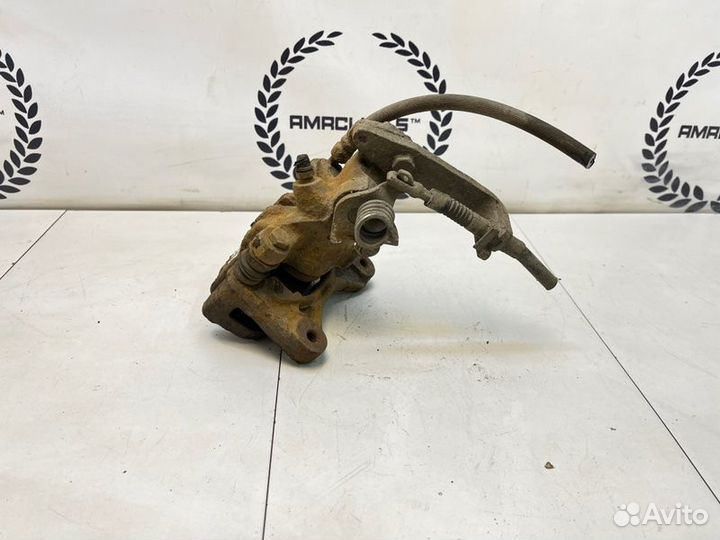 Суппорт задний правый Nissan Primera P11 1.6 GA16