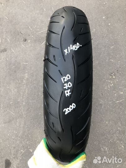 120/70 R17 metzeler roadtec z8 1460x