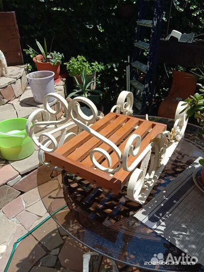 Сани декоративные