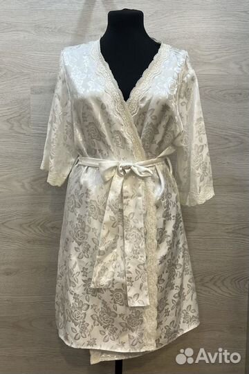 Короткий халат на девушку XS