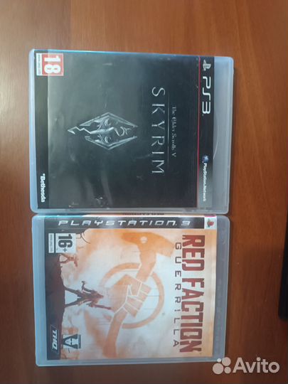 Sony playstation 3 super slim