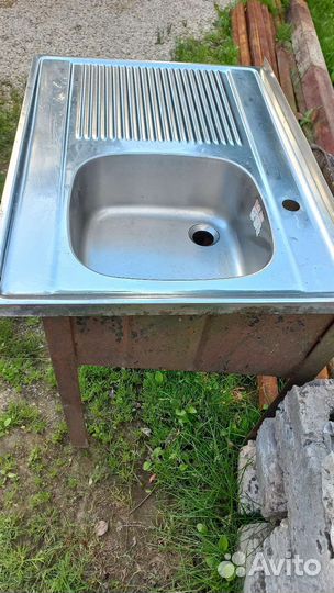 Раковина металлическая бу