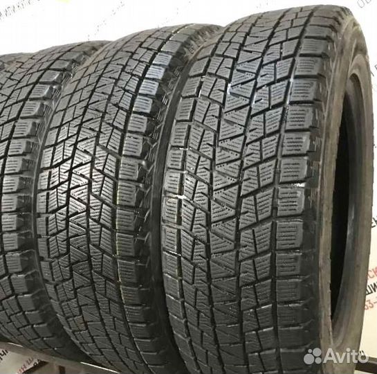 Bridgestone Blizzak DM-V1 225/60 R17 95M